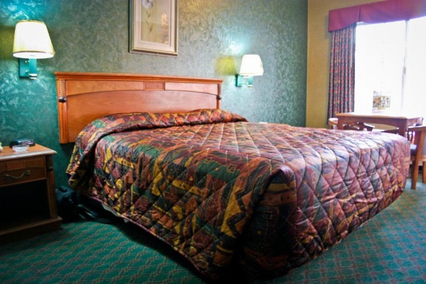 Crystal Inn Suites & Spas image 19